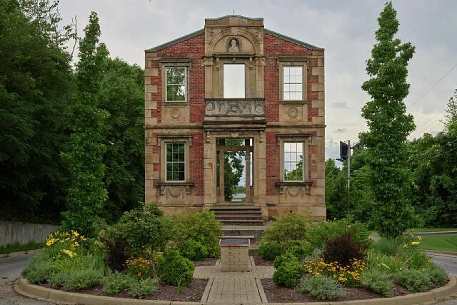 Historic German immigrant house facade preserved in Louisville